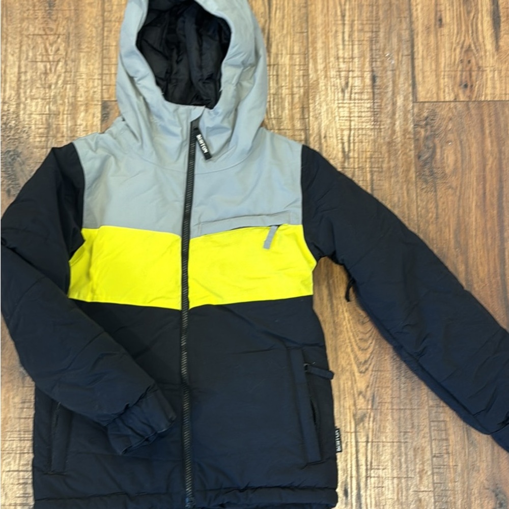 Burton Boys XS (6/7) Black and Gray Room to grow jacket ski snowboard